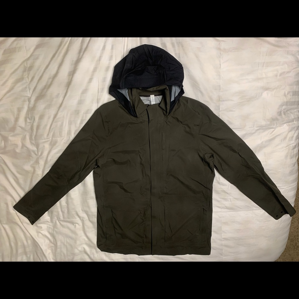 Lululemon Men’s Jacket With Hood